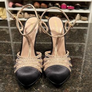 NEW Sergio Rossi Sandals STRASS Srystals T Strap Satin Nude Heels Shoes 8.5